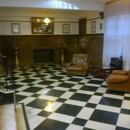 Hotel Plaza 特雷斯阿罗约斯 外观 照片